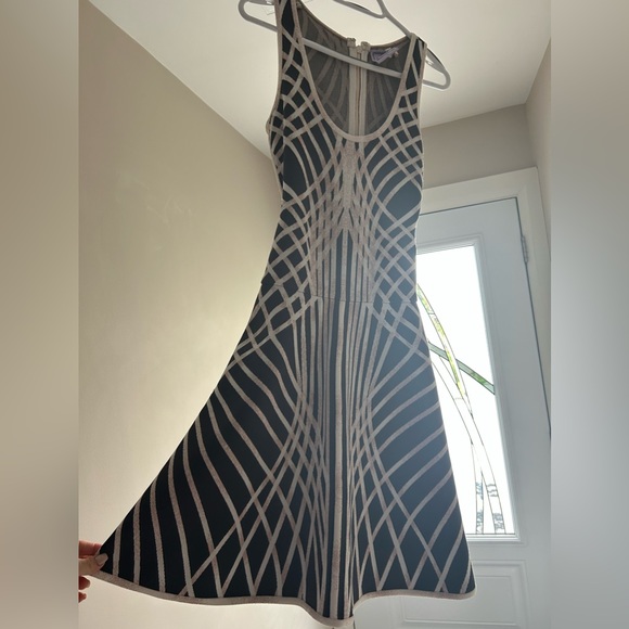 Herve Leger rare Eva anthracomb dress - Picture 4 of 16